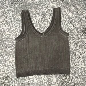 Gray Fitted Crop Tank Top